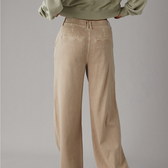 AE NWOT Dreamy Drape High Waisted Khaki Trouser Size 6 Short - Picture 5 of 10